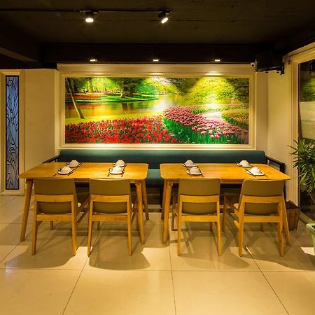 Secc Hotel 2 Ho Chi Minh City Exterior photo