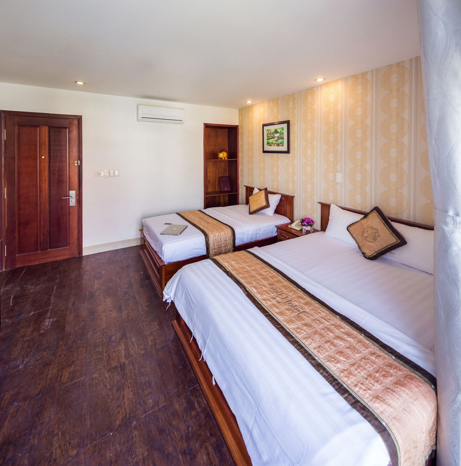 Secc Hotel 2 Ho Chi Minh City Exterior photo